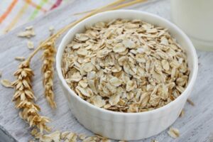 Are There Any Dangers Related to Providing Oatmeal For Cats?