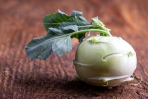 Nutritional minerals and vitamins in kohlrabi